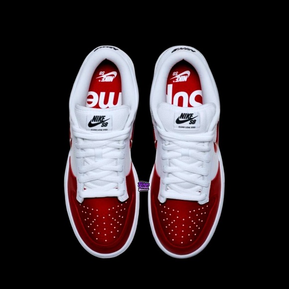 SUPREME x NIKE SB Dunk Low (Red/white) - Picture 3 of 14